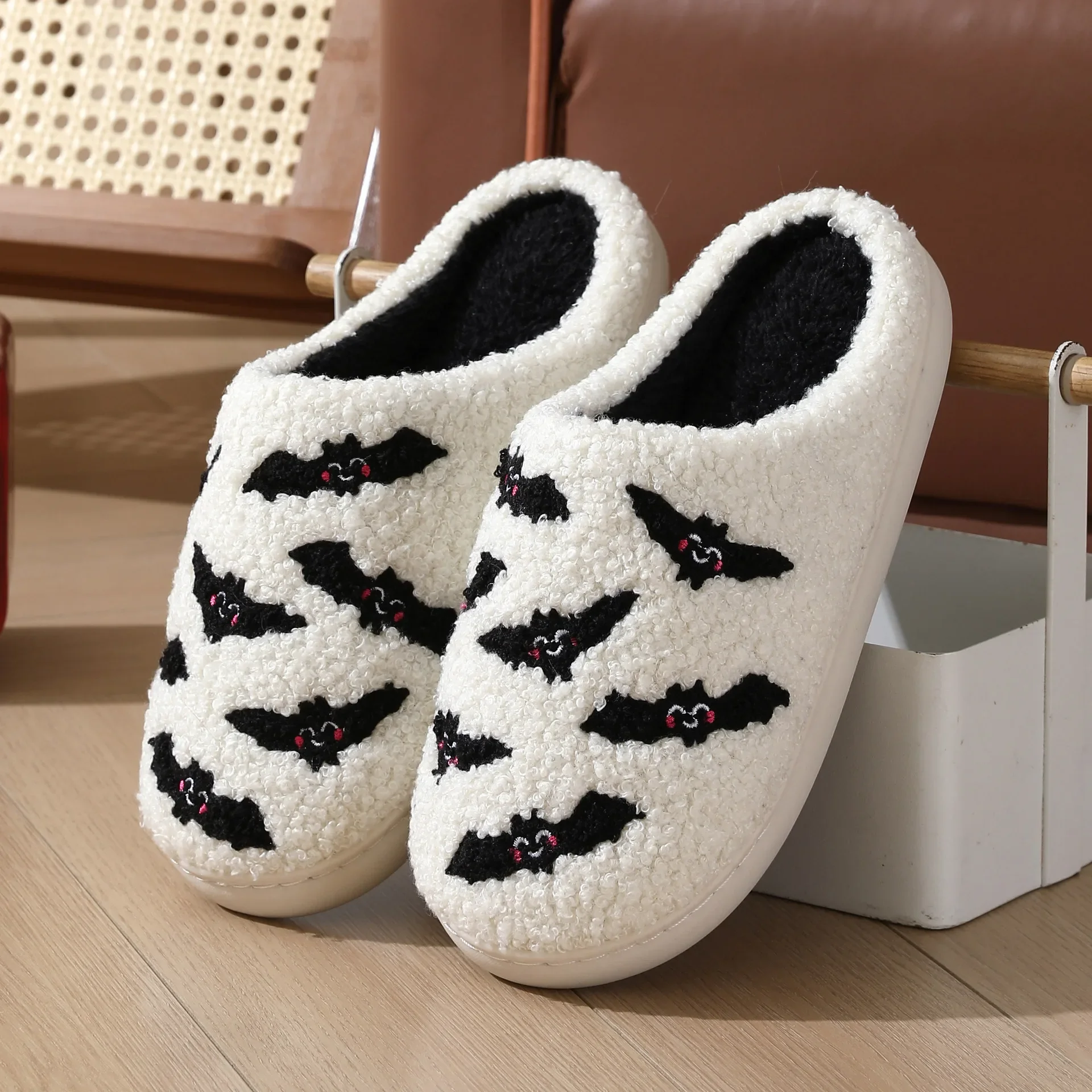 2024 New Arrival Halloween Funny Slippers Fuzzy Embroidery Bat Winter Women Home Warm Fashion Personality Comfy Plush Houseshoes