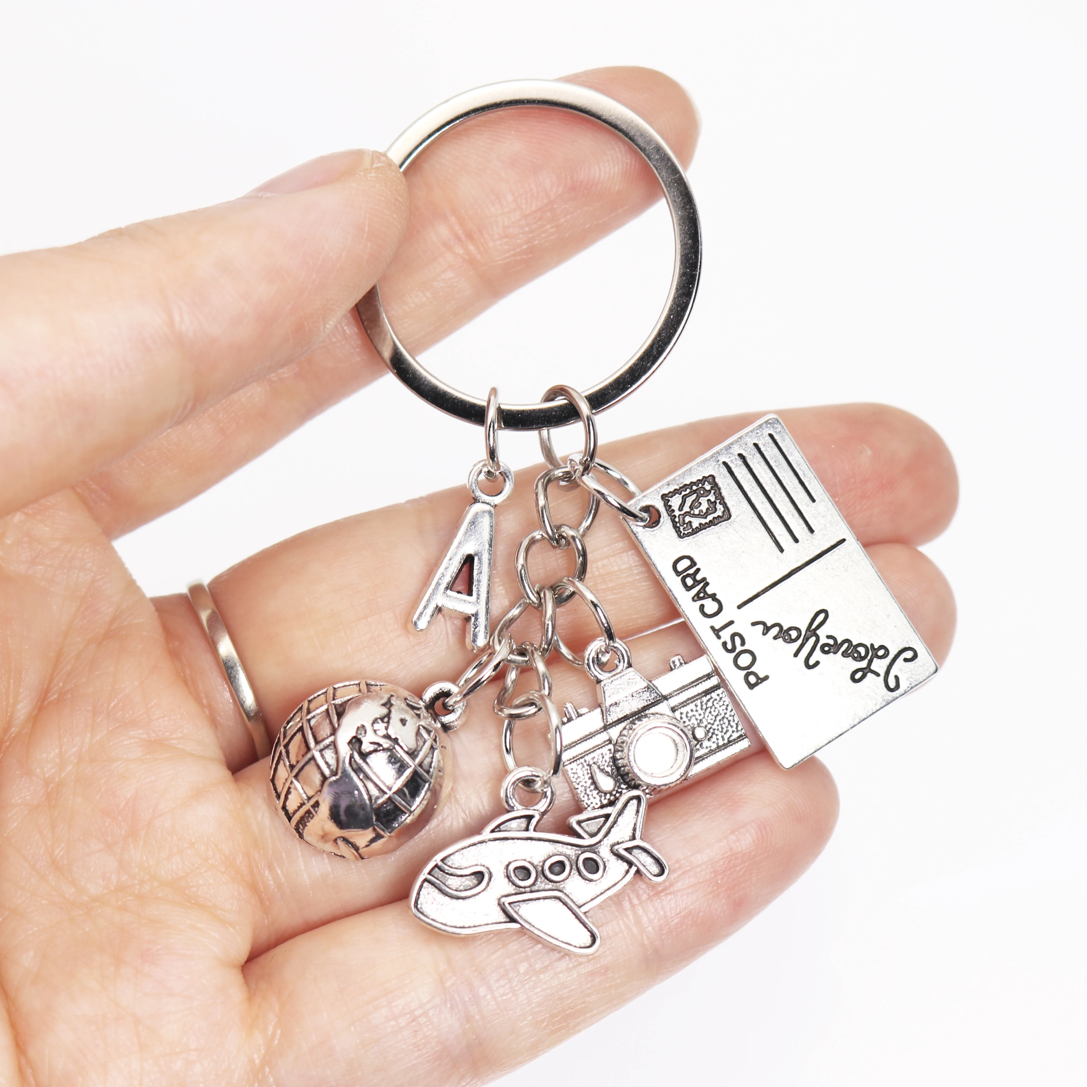 Mới A-Z Thư Máy Bay Móc Khóa D - đánh giá và giá Resin Art Ring