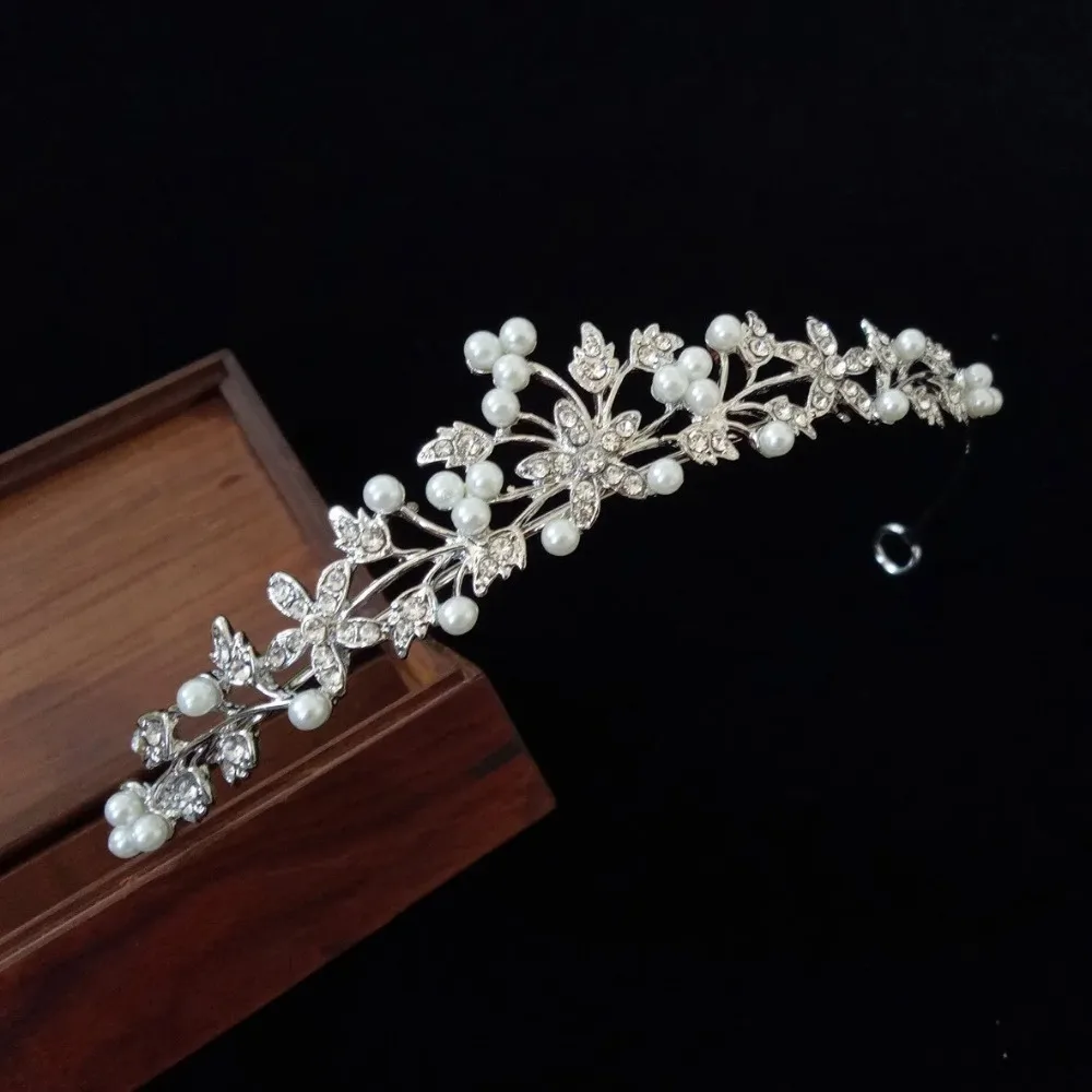 Bride Pearl Crown Headband Diamond Hair Accessories Alloy Rhinestone Princess Wedding Headband Bridal Headpieces Bride Crowns image 3