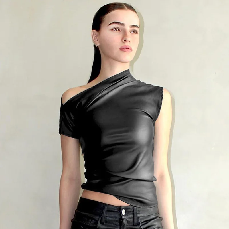 Slant shoulder slim fit leather , summer new style, fashionable street trendsetter, dew Shoulder top for women