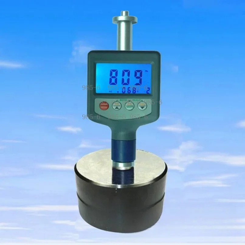 Portable HM6561 Leeb Hardness Meter, 200~900HLD, LCD Display with Iron Block for Metal Testing