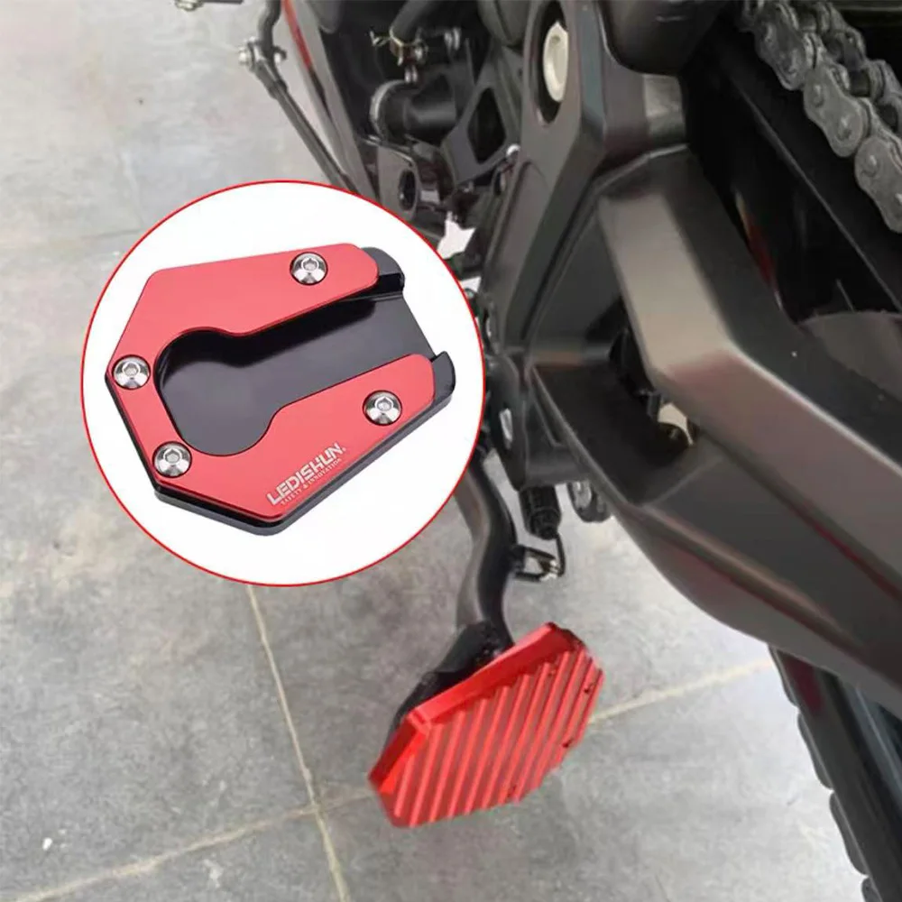 For Benelli TRK552X TRK552X  expanded and widened brake pedals side cushions off-road version