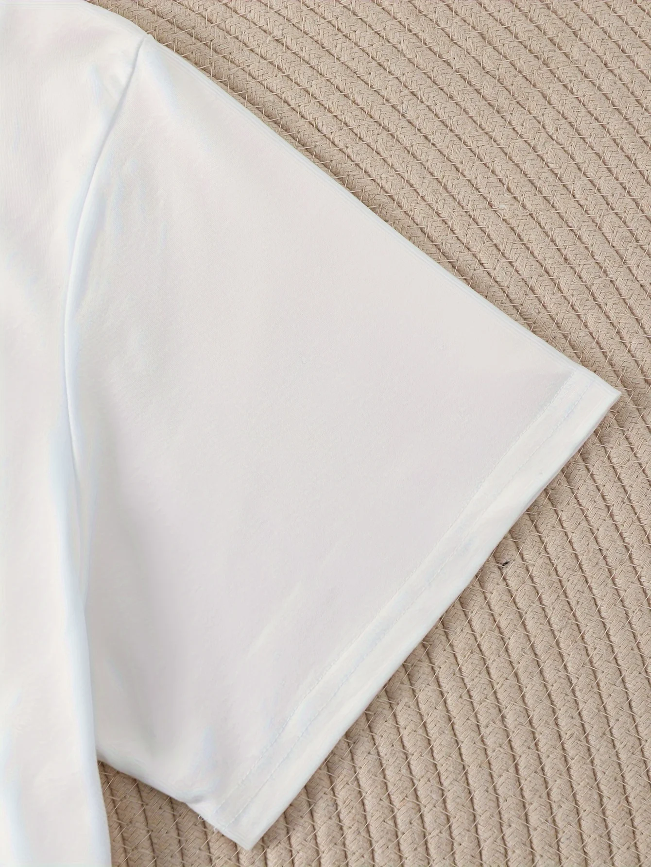 T-shirt con stampa grafica girocollo a maniche corte - Top casual estivo e primaverile per donna - Abbigliamento da donna