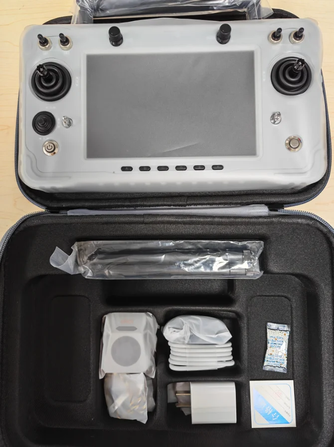skydroid G16 Remote Controller HD Digital Picture Transmission gimbal 2.4/5.8ghz Dual-band  Model Controller