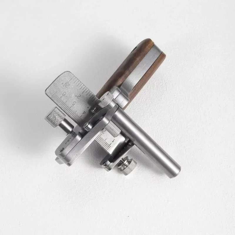 

Handmade Leather Belt Strip Cutter Adjustable Tool for Handbags DIY Stainless Steel Blade Precise Cutting