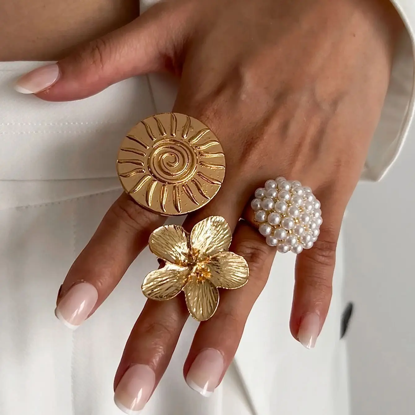 Lacteo 3Pcs/Set Sun Imitation Pearl Adjustable Rings for Women Creative Irregular Flower Shape Fashion Aesthetic Jewelry Gift