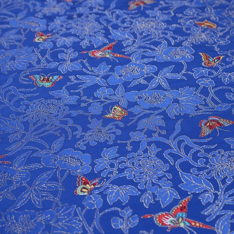 Traditional Yun brocade weaving method Chinese-style clothing cheongsam silk fabric gold thread and blue base