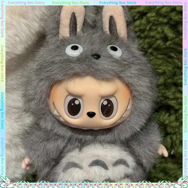 Per 17 centimetri Labubu Vestiti Per Bambole Peluche Carino Totoro Vestiti Del Bambino Labubu Bambola Ciondolo Vestiti In Piedi Postura Bambola Vestito Ropa