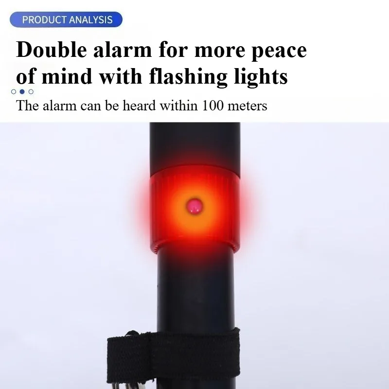 CaneMulti-functionalSmart إنذار تلقائي غير قابل للانزلاق المسنين أربعة أرجل قابل للسحب قابلة للشحن مصباح يدوي راديو حجم قابل للتعديل