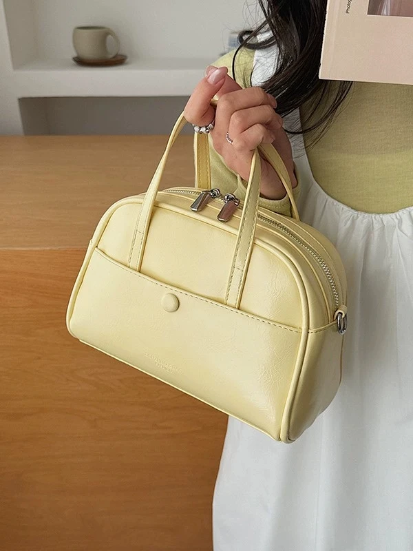 

2026 Korean Style Simple and Stylish Handbag Pillow Bag, New Women's Shoulder Bag, Large Capacity Crossbody Bag