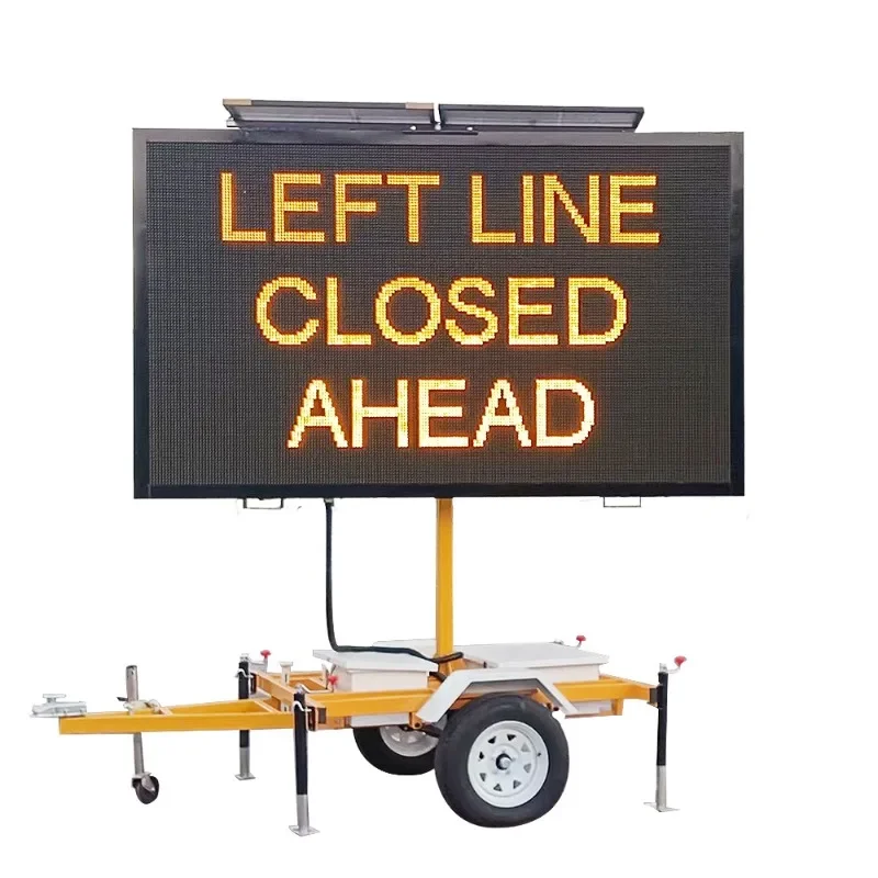Solar mobile trailer traffic information board