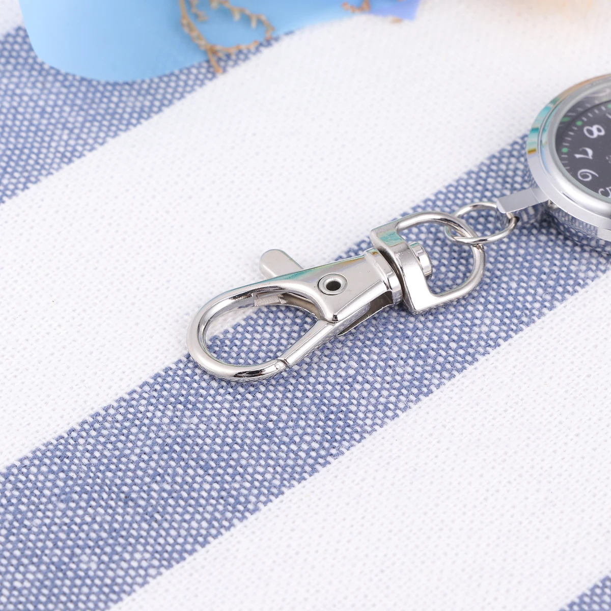 Large Dial Pocket Watch Keychain Round Quartz Buckle Clip-on Big Number Luminous Night Easy Read Durable Premium Practical Long