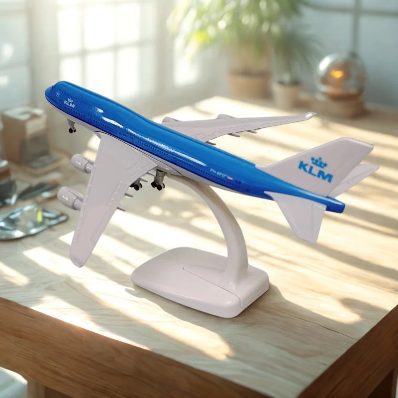 

20cm Aircraft Models Dutch Klm B747 Airplane Metal Scale 1:400 Aviation Miniature Plane Art Home Office Decoration Collection