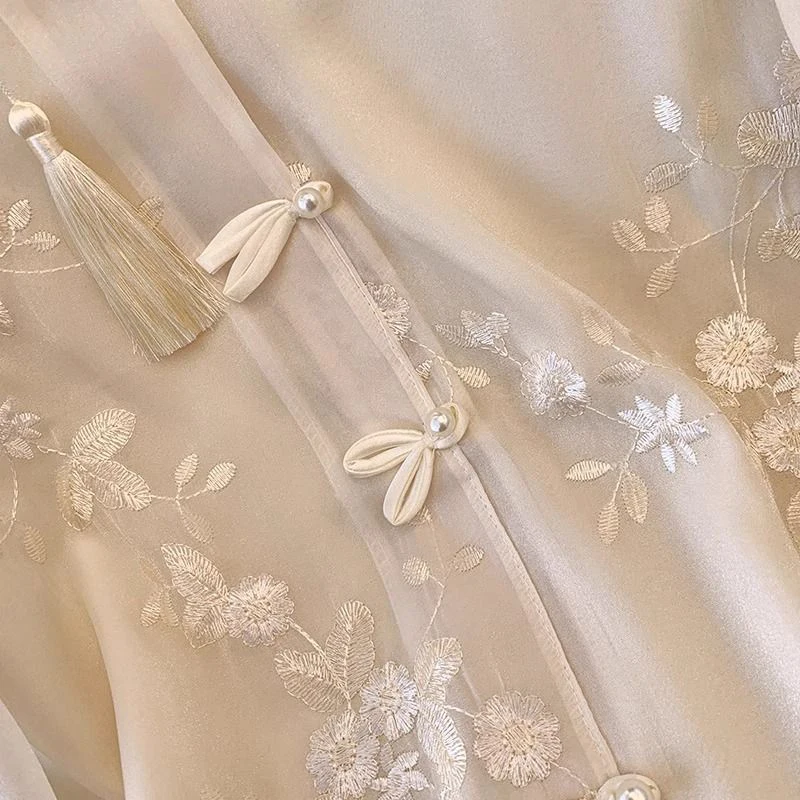 Spring Summer Chinese Style Vintage Embroidery Frog Elegant Fashion Shirt Lady Long Sleeve Stand Collar Tassel White Blouse Top