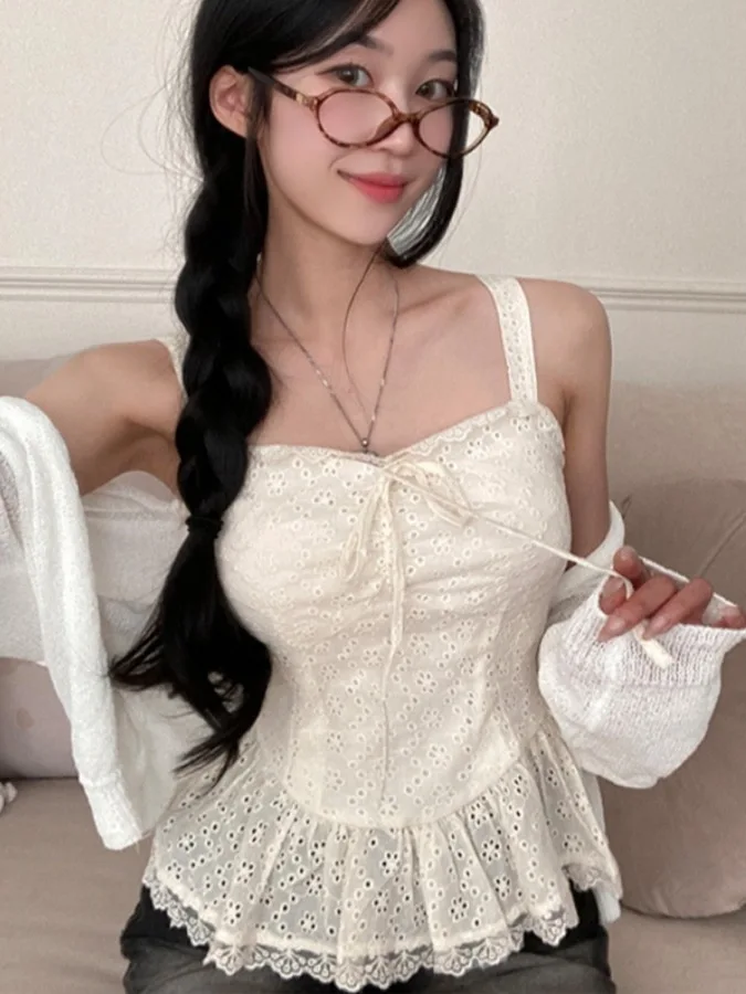 

Chic Lace Trim Knot Embroidered Hollow out Anti-Aging Women's Strap Vest Cotton Color Commute Sle Summer Top