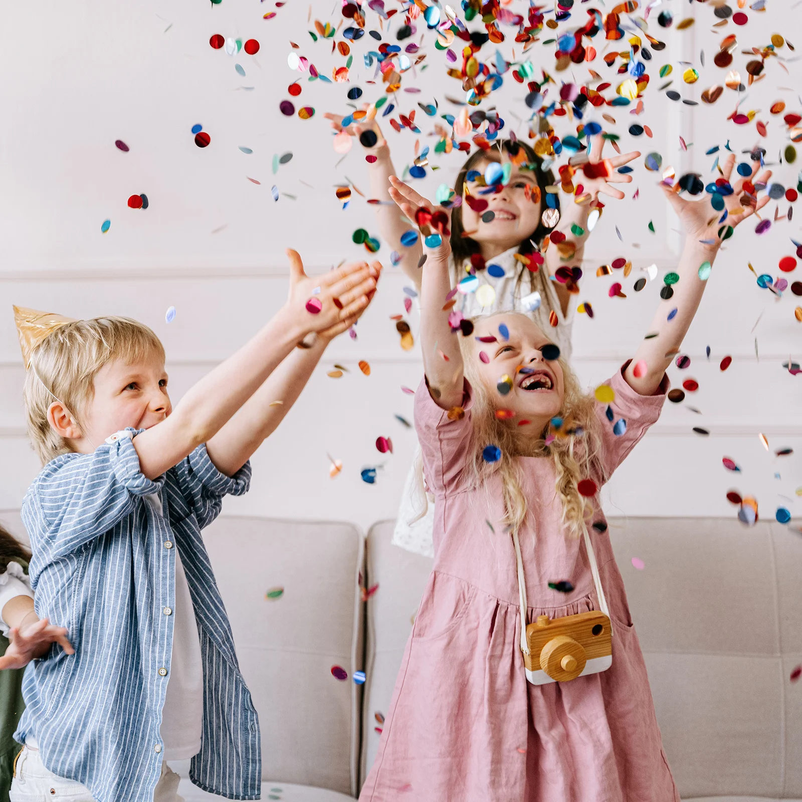 

1Set Round Aluminium Foil Confetti Wedding Birthday Party Balloon Confetti Table Decoration Festival Scatter Table Decoration