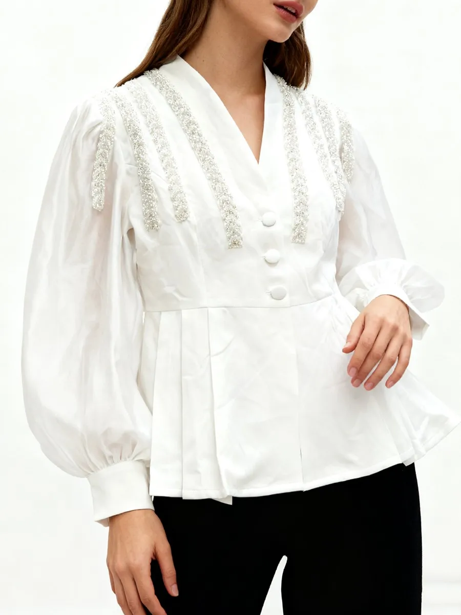 TWOTWINSTYLE Camicie di base con perline impiombate solide per le donne Scollo a V maniche lunghe Tunica Patchwork Ruffles Camicia elegante Abiti femminili