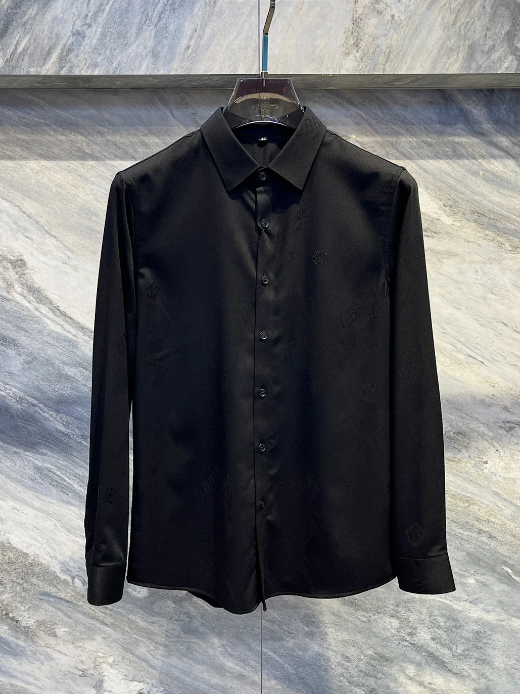 

Удобная мужская рубашка с длинным рукавом и буквенным принтом, повседневная, универсальная, осенняя коллекция 2025, новая европейская модная мужская верхняя одежда