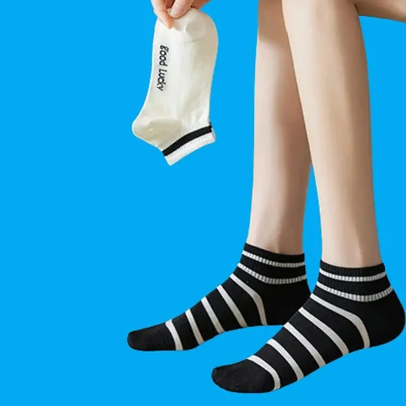 Chaussettes Courtes à Rayures en Polyester pour Femme, 5/10 Paires, à la Mode, de Haute Qualité, Polyvalentes, Confortables, Loisirs, Été