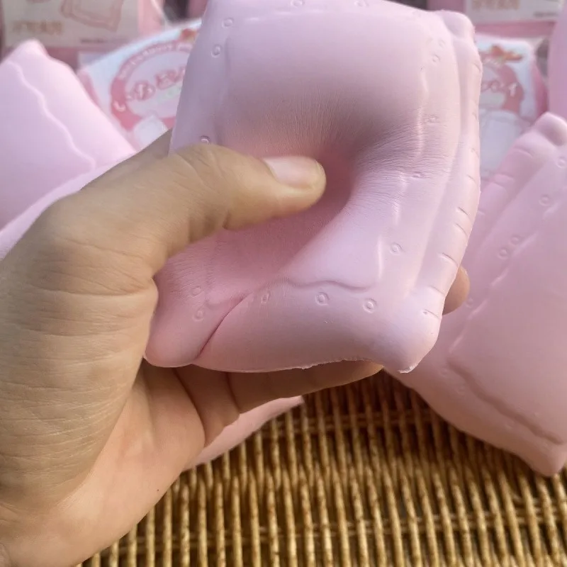 Brinquedo de apertar torta de morango mole macio lento subindo alívio do estresse sensorial fidget para ansiedade tdah autismo presentes para crianças adultos