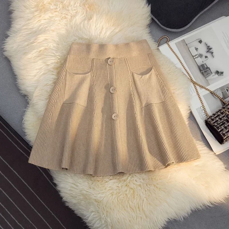 Autumn Winter Women Skirts Pockets Fashion Sexy Mini Elastic Pleated Skirts For School Girl Korean Black High Waist Skirts