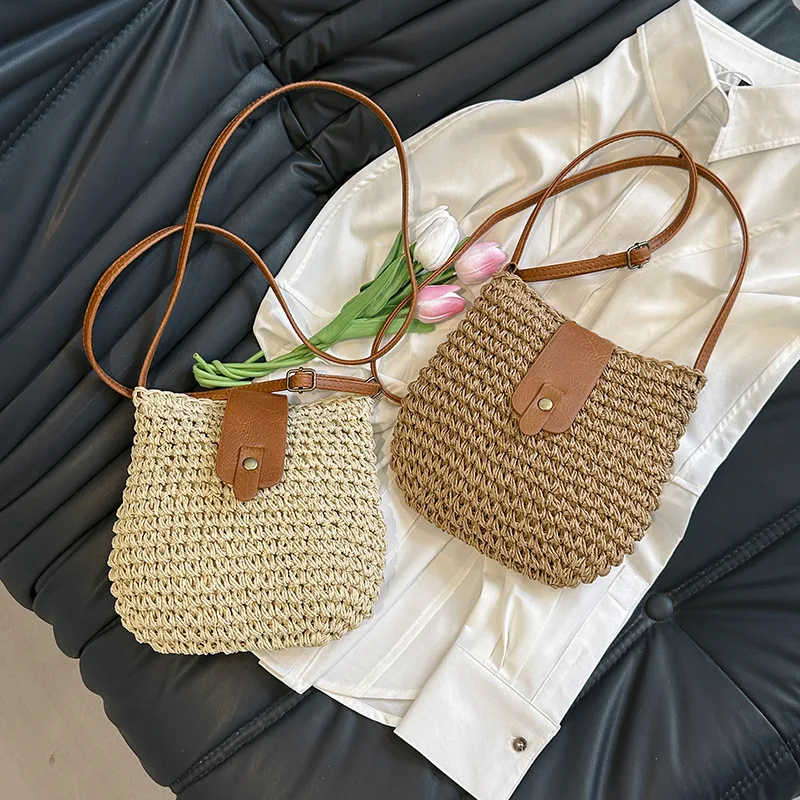 Ladies Crossbody Beach Bags Straw Knitted Purses and Handbags Women Beige Shoulder Bags Summer Holiday Raffia Woven Side Bag