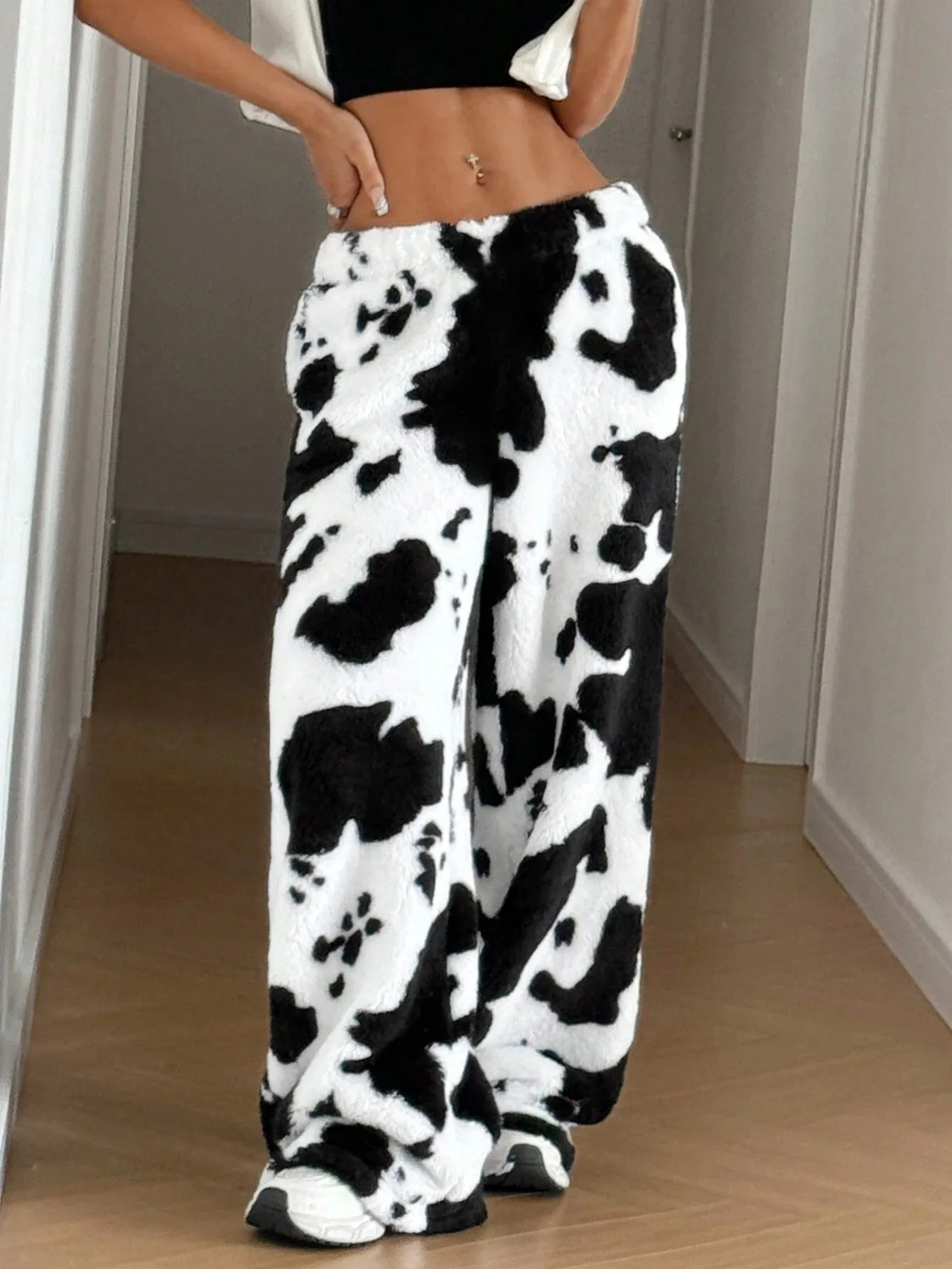 秋と冬の新しいカジュアルパンツ、女性のニッチファッション、ヒョウ柄、ドローストリング、伸縮性のある豪華なストレートレッグワイドレッグパンツ