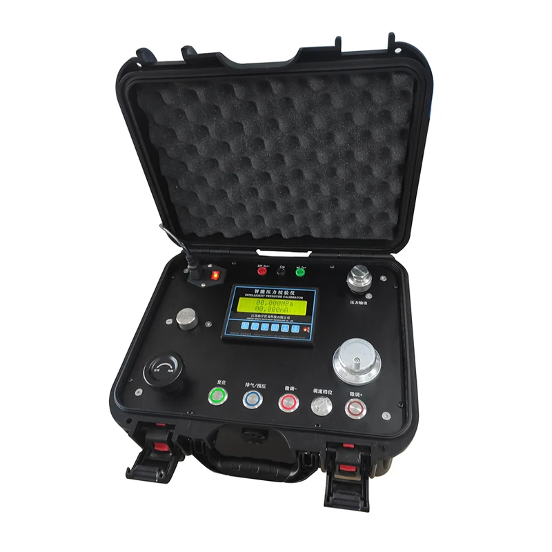 0 ~ 60Mpa Portable Pressure Calibrator For Pressure Gauge and Transmitter Calibration