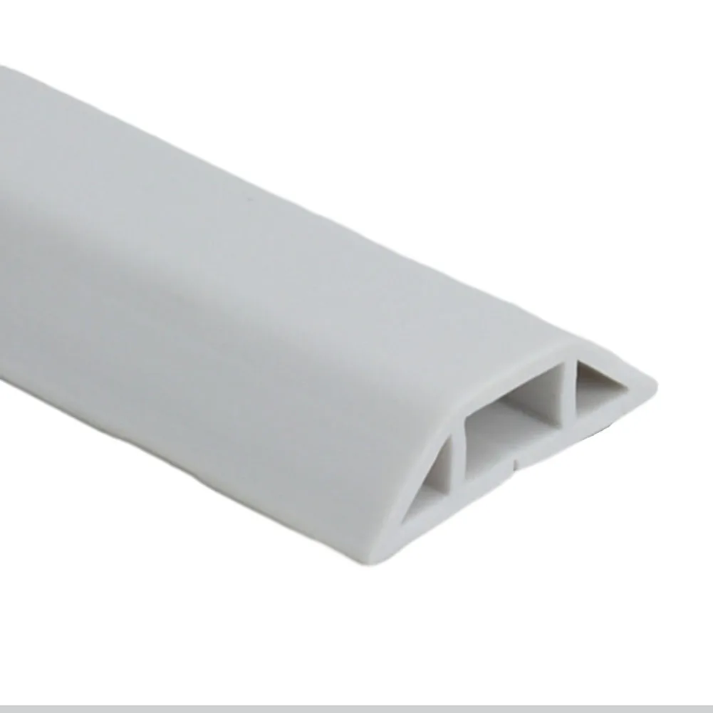 Low Profile Rubber Trunking Rubber Trunking Gyms And Lobbies Made From Durable Suitable For Homes For Exhibitions