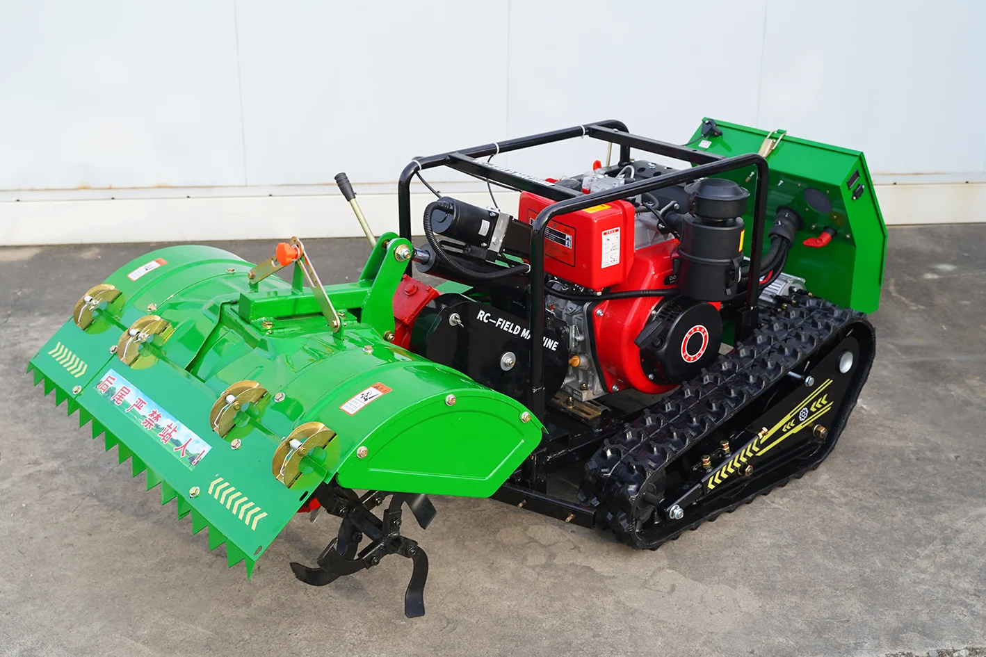 Customize remote control micro tiller to quickly complete soil turning, raking, and ridging operations