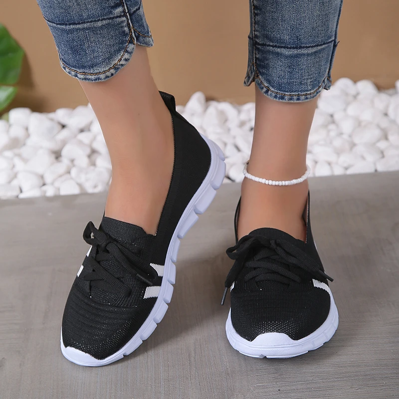 Breathable Knitting Flats Shoes for Women 2024 New Striped Lace-Up Soft Sole Sneakers Woman Plus Size Light Non-Slip Caual Shoes