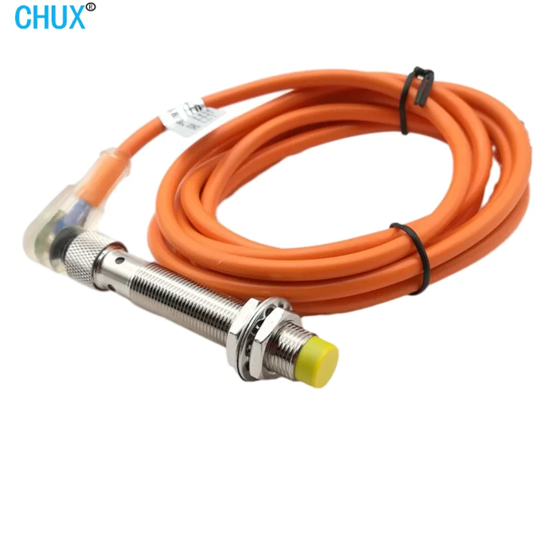 CHUX NPN M12 4mm detection Distance Inductive Proximity Switch With Bend Sensor Connector Non-Flush Type Angle Led Indicator