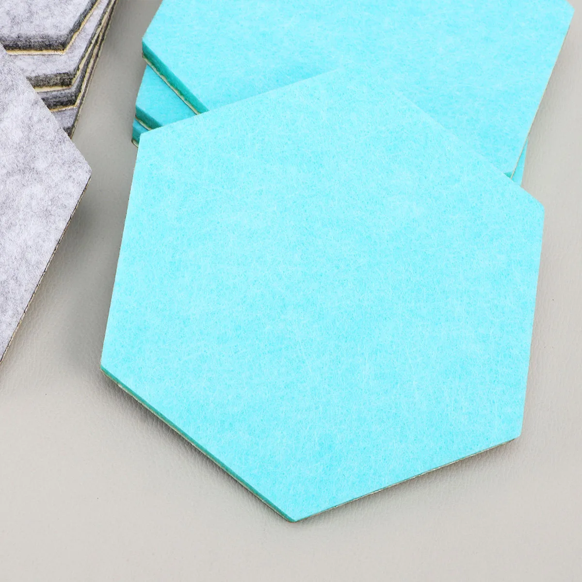

20 PCS Hexagon Hexagonal Felt Wall Patch Stickers Classroom Desktop Board Decorations