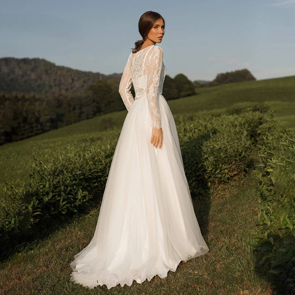 Customized Two Pieces Long Sleeve Lace Wedding Dress Boho Beach Plus Size Transparent Spaghetti Straps Tulle Rustic Bridal Gown