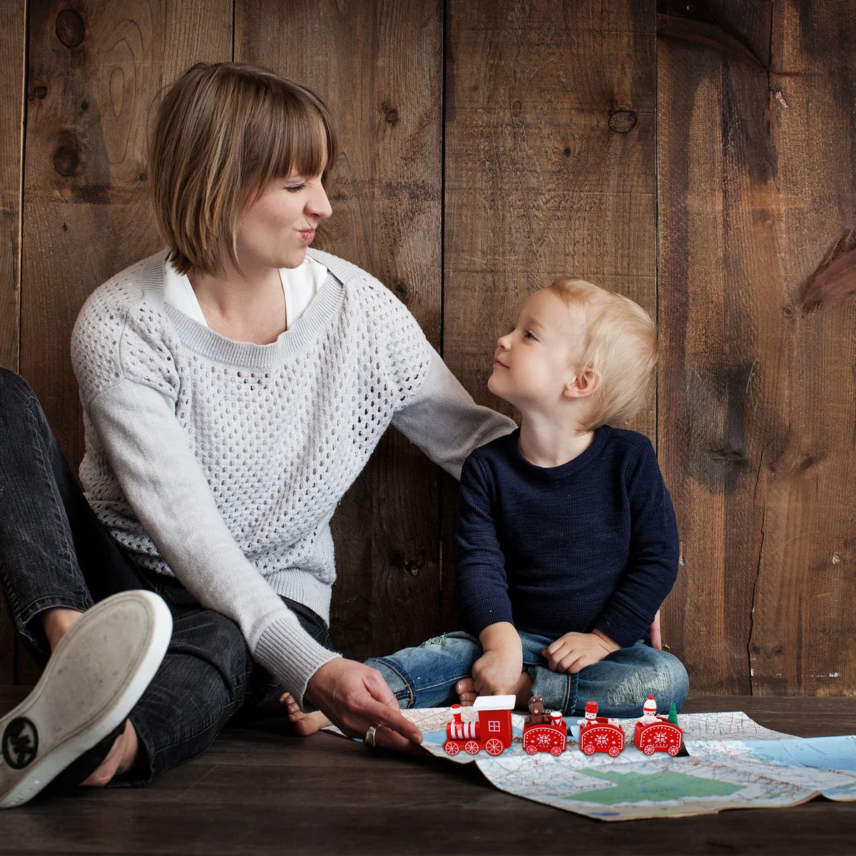 

Wooden Christmas Train Decor Xmas Ornament Tabletop Adornment Desktop Decoration Fine Craftsmanship Festive Gift