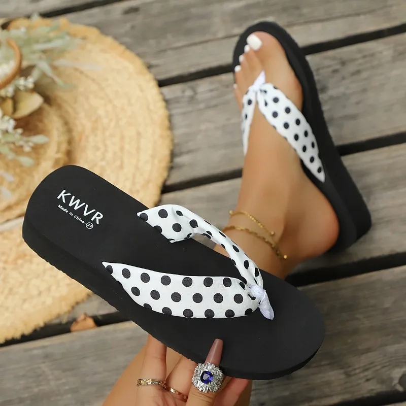 Wave Point Style Women's Fish Mouth Clip-toe Comfortable Thick Sole Slippers Women Vintage Lightweight Beach Sandals Summer New