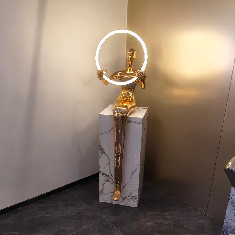 DSA Creative Humanoid Art Sculpture Home Beauty Shop Clubhouse Large Figure Ornament Living Room Entrance Decoration