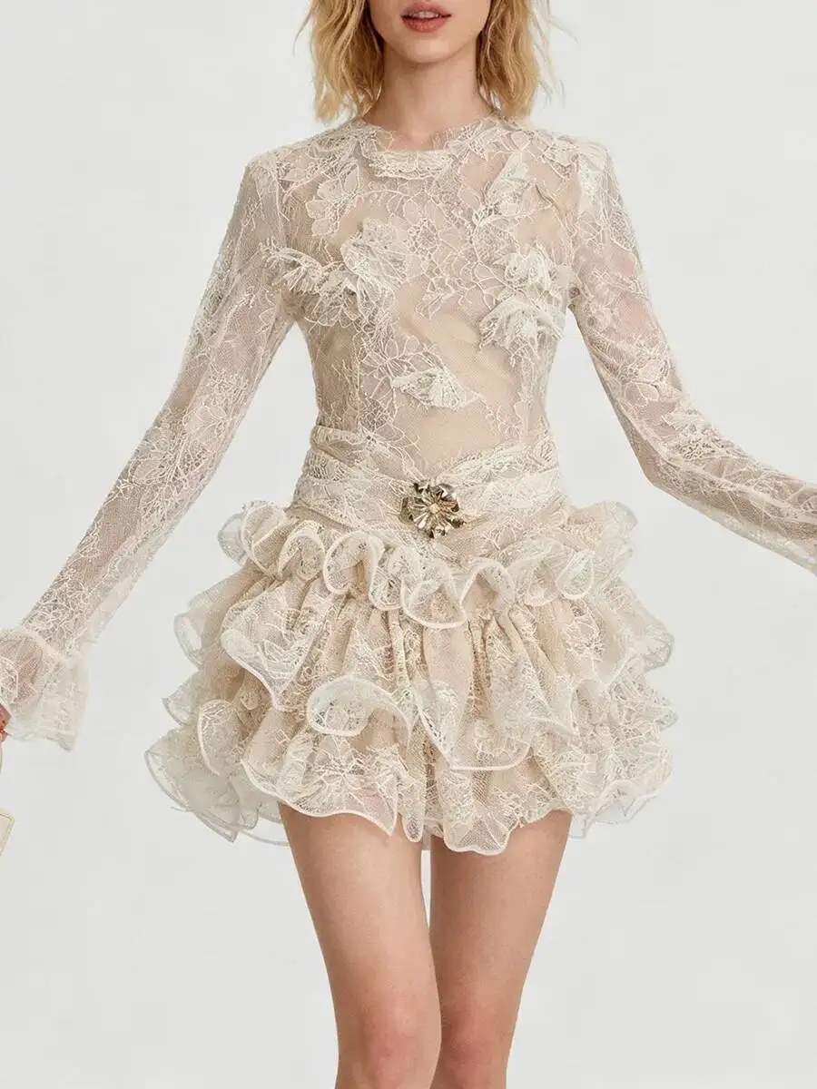 QMQA فساتين نسائية أنيقة شفافة مكشكشة قابلة للطي فساتين صغيرة رقبة مستديرة وأكمام طويلة مرقعة فستان مطرز جديد QM993