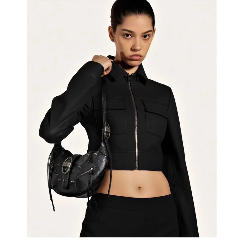 

JW PEI Croissant Wax Leather TESSA Large Capacity Motorcycle Shoulder Crossbody Bag Underarm Bag High-end