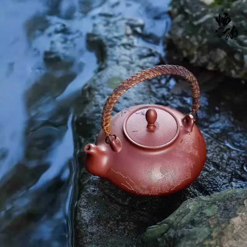 

[Changtao]Yixing Original Mineral Purple Clay Teapot, Tao Shun Qing Hongpi Long Tea Brewing Pot, Songqu Handle, 280Cc