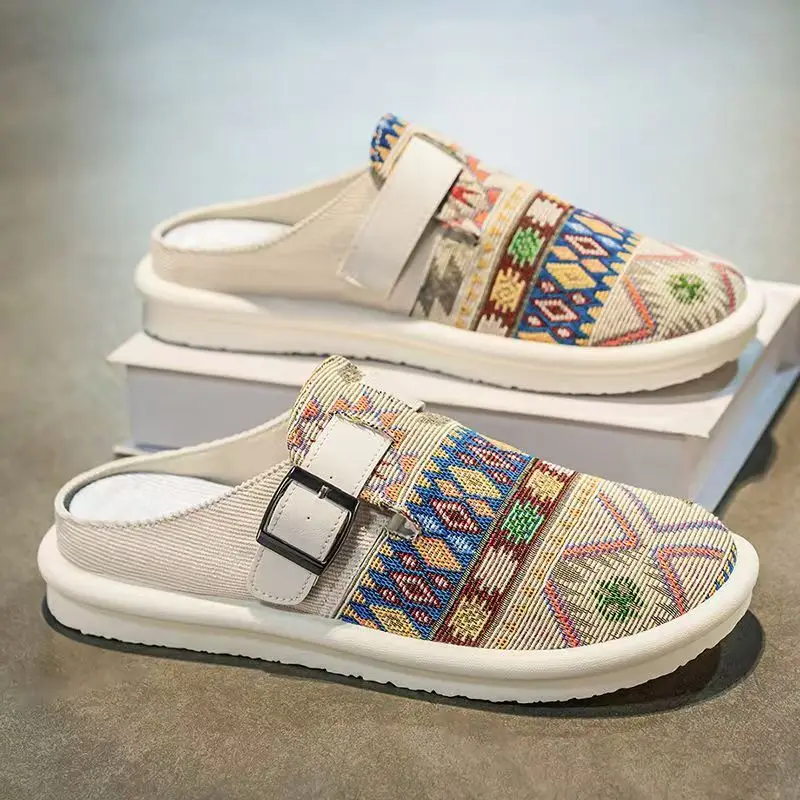 

Men's Summer New Big Size Canvas Print Baotou Slippers Soft sole Non Slip Ethnic Style Flat Sole Outdoor Half Slippers