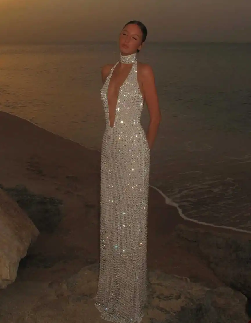 Gorgeous Halter High Collar Wedding Dress Silver Sequin Bodice Deep V Detail Open Back Maxi Skirt Formal Bridal Gown Customized