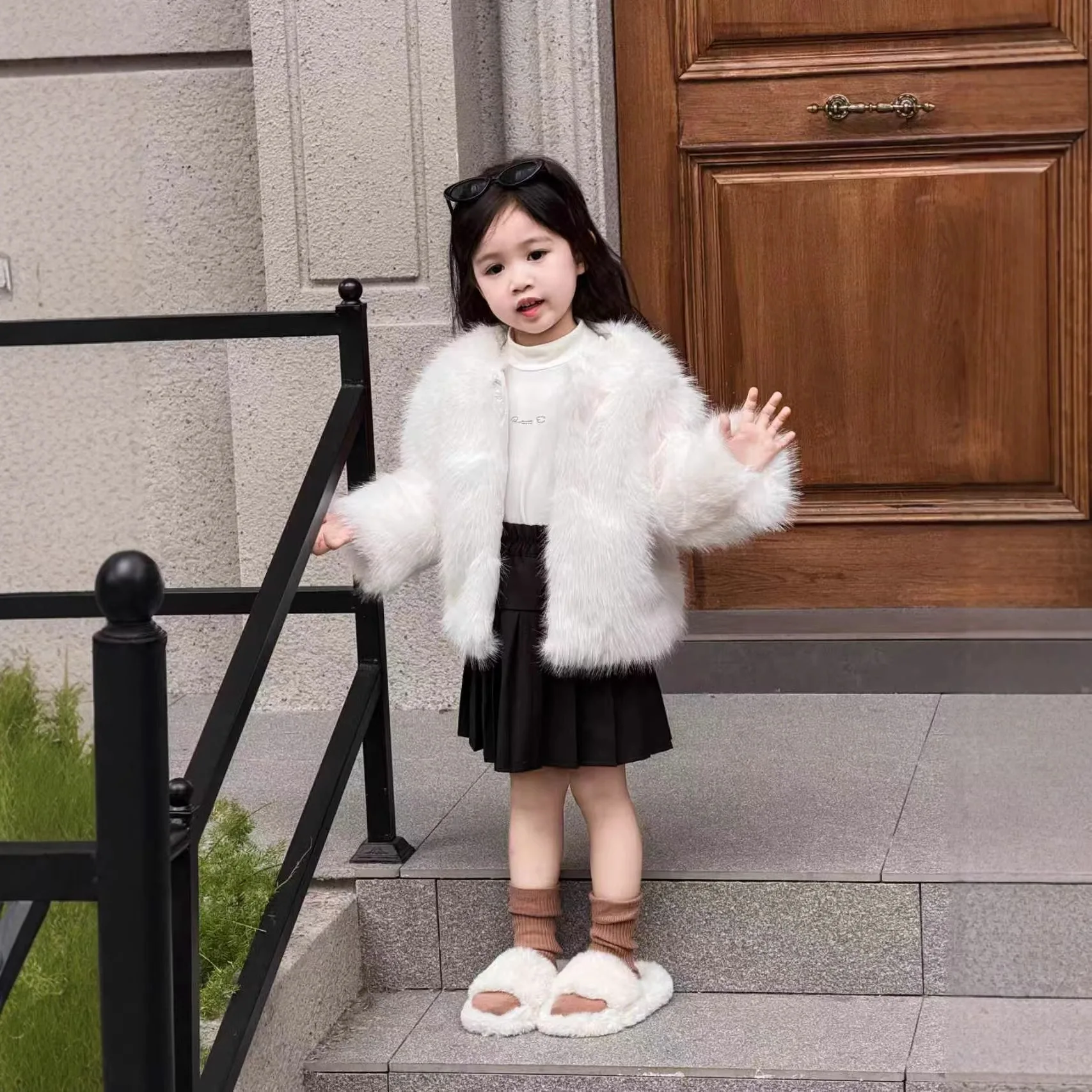 Children Girls Faux Fur Coats RAISE Winter Kids Baby Girls Outerwear Coat Loose Solid Soft Toddler Little Girls Simple Fur Coats
