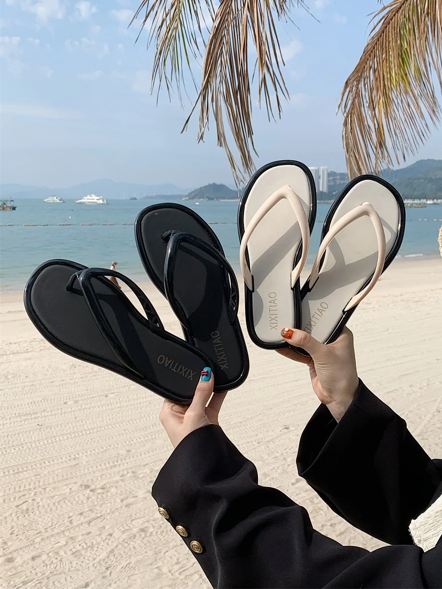

Summer Women's Soft Bot Thong Slippers Indoor Outdoor Anti-Slip Beach Sandals Casual Sle PVC Material Home Comfortable S...