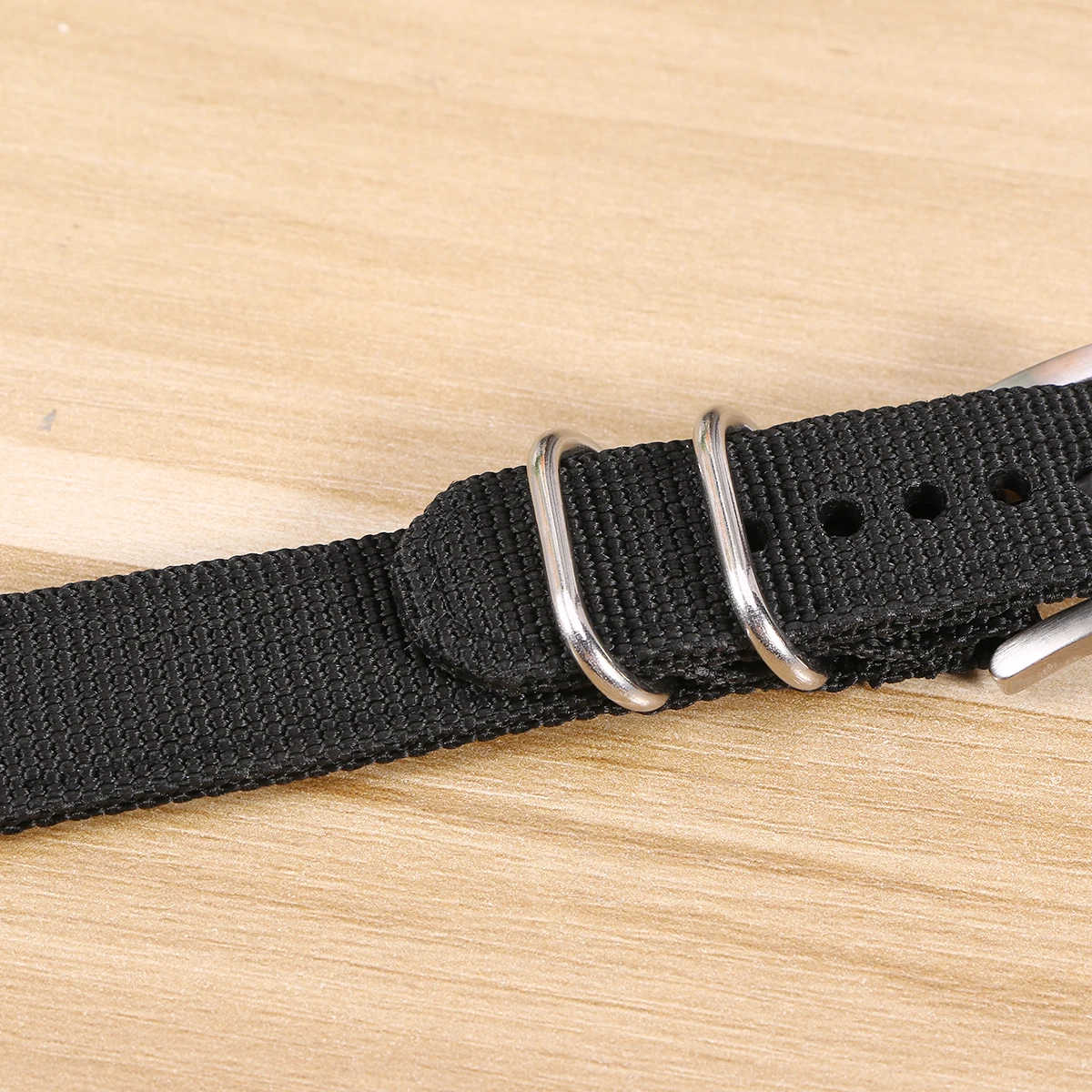 

20 MM Waterproof Watch Strap Replacement Band Fashion Watchband for Canvas Male