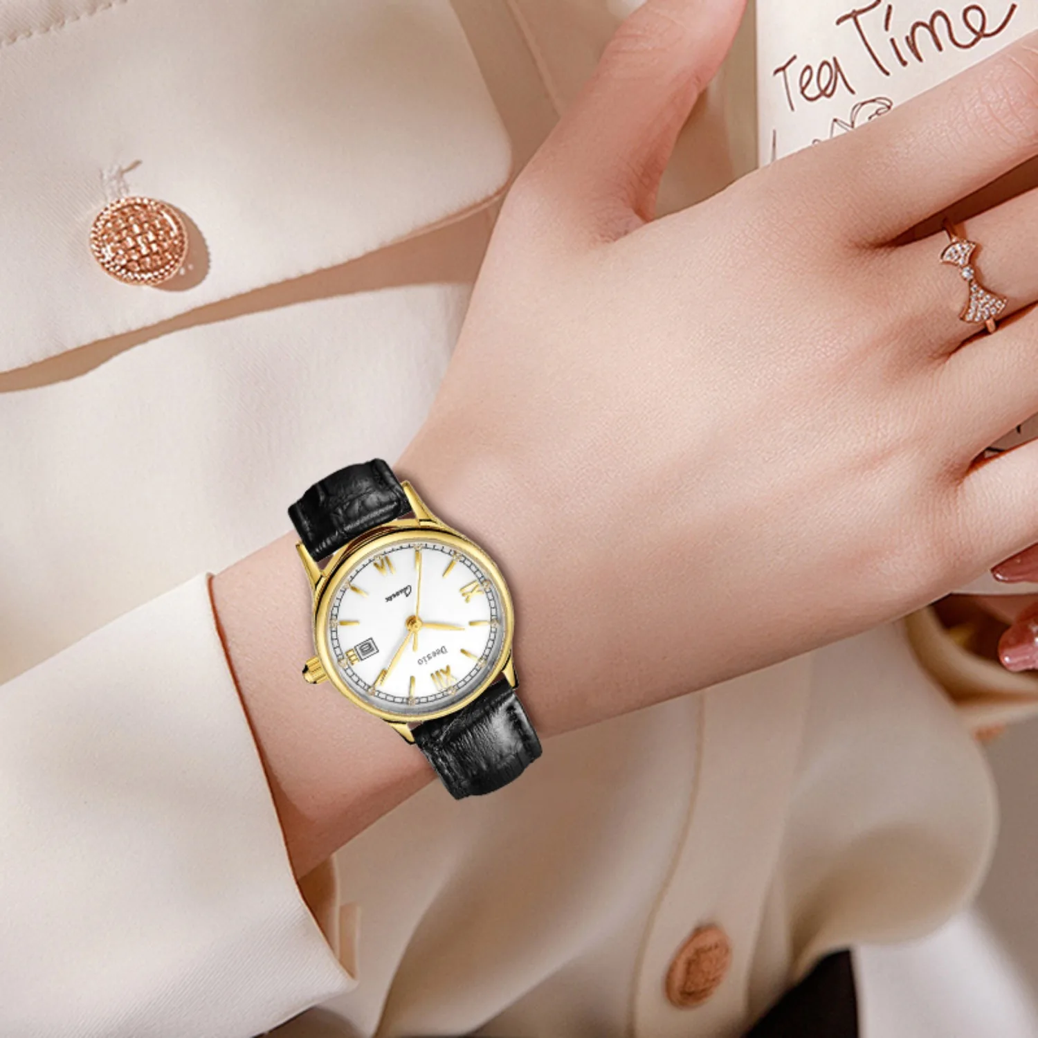 ساعة Deesio Business الرائعة للزوجين مصنوعة من مادة الفولاذ المقاوم للصدأ مقاومة للماء وعرض تقويم مزدوج هدايا للرجال والنساء