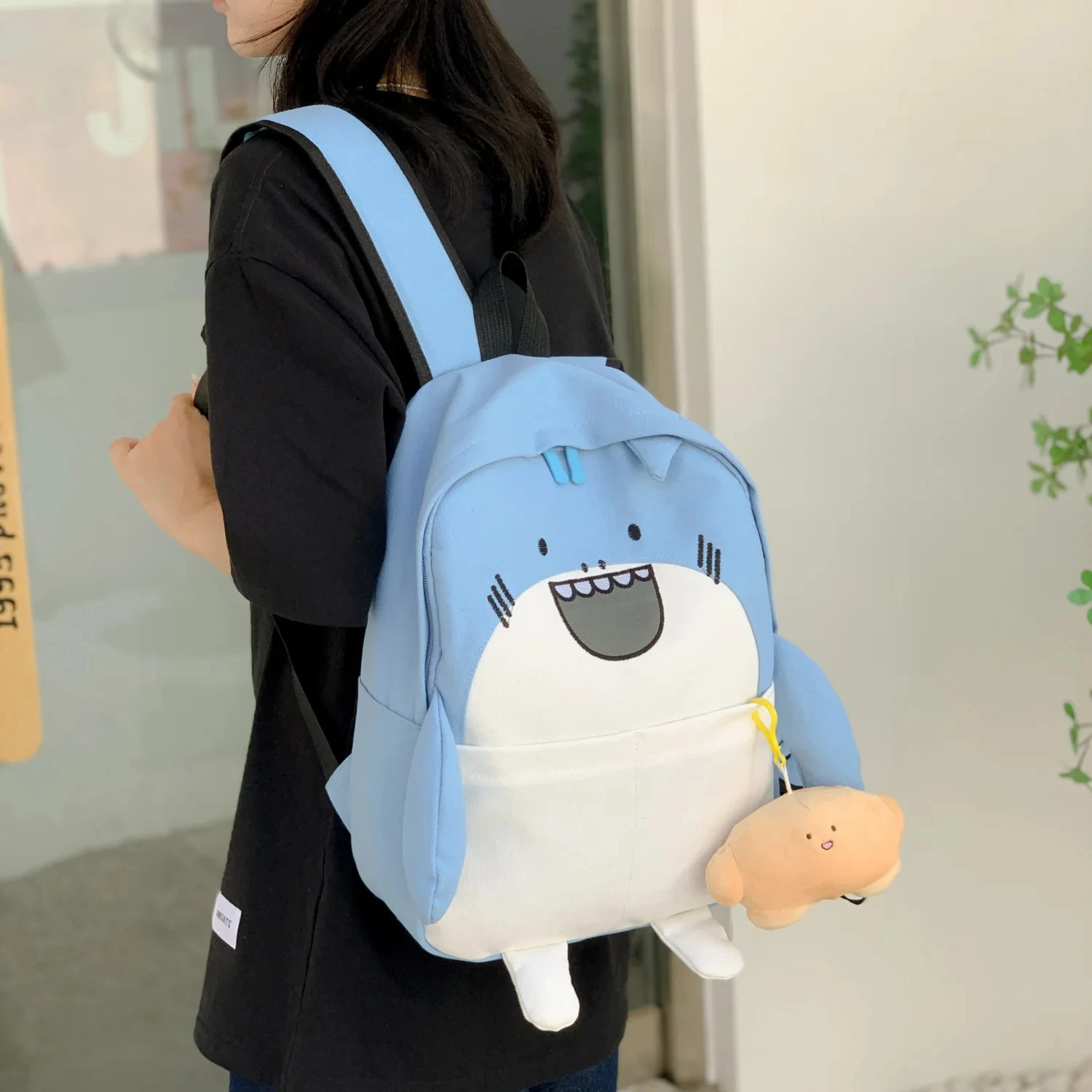 Neuer Studenten-Tagesrucksack aus Canvas für Damen mit Punktdruck und Flauschigem Bären-Patch, Leichte Schultasche für Teenager mit Stern-Anhänger – Detail 28