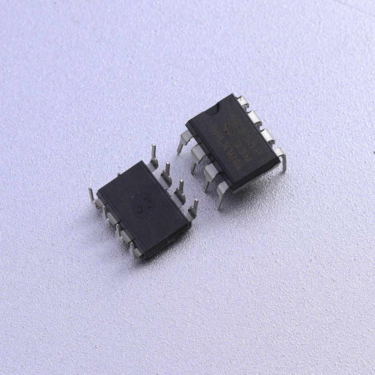 

12pcs 555 Dip-8 Adjustable Duty Cycle Time Delay Oscillation Generator For Microseconds To Hours Ne555P Timers Ne555P