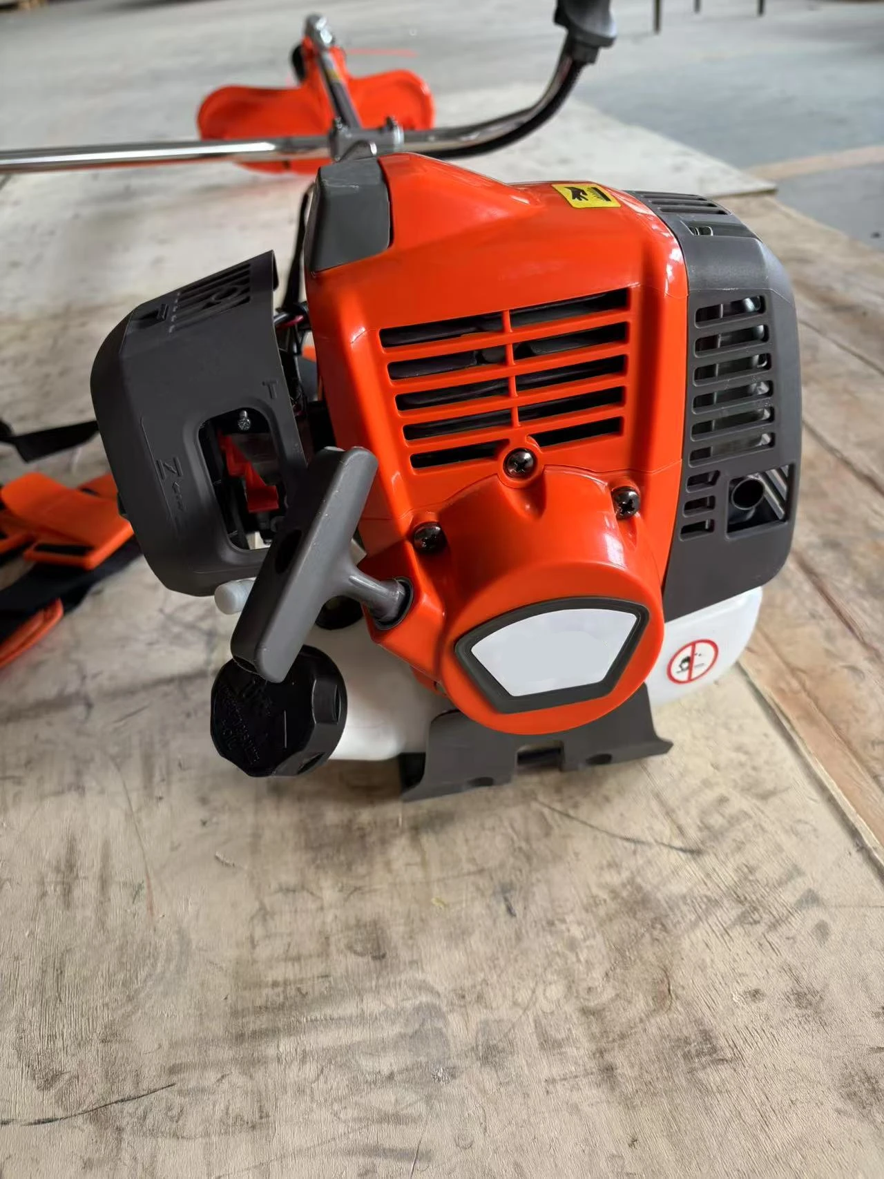 Débroussailleuse coupe gazon Machine tondeuse coupe gazon pour jardin verger