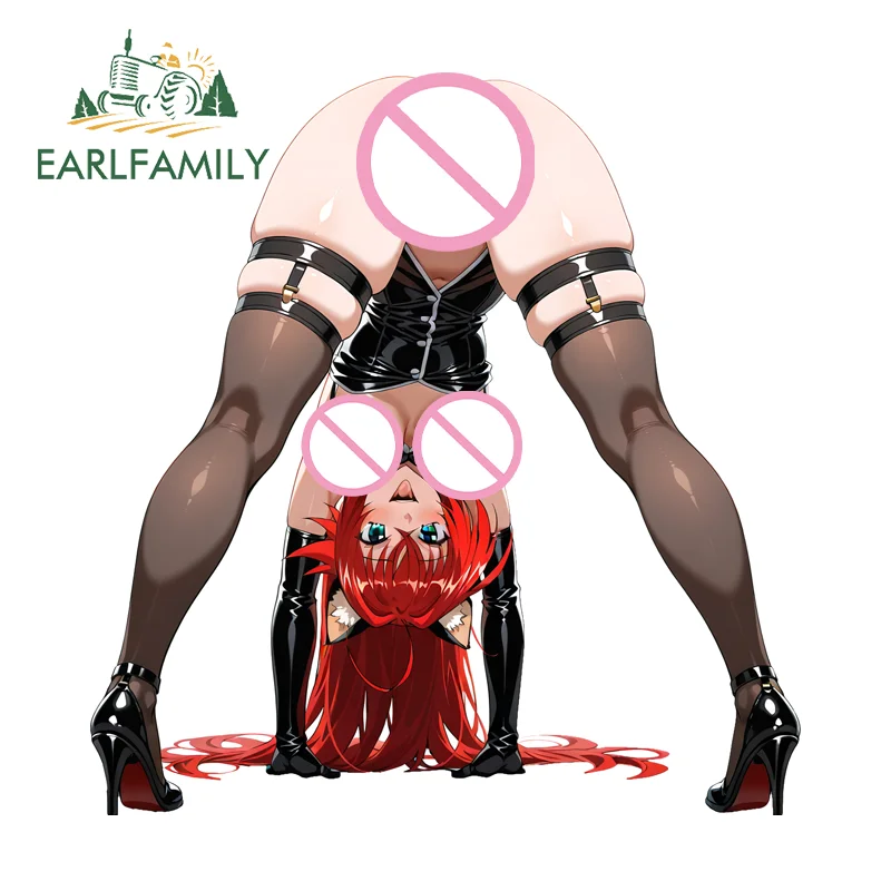 EARLFAMILY رفع الأرداف الموقف سيارة ملصق أنيمي الحمار الكبير الثدي فتاة الفينيل RV SUV ATV ملصق مائي مثير اكسسوارات السيارات الديكور